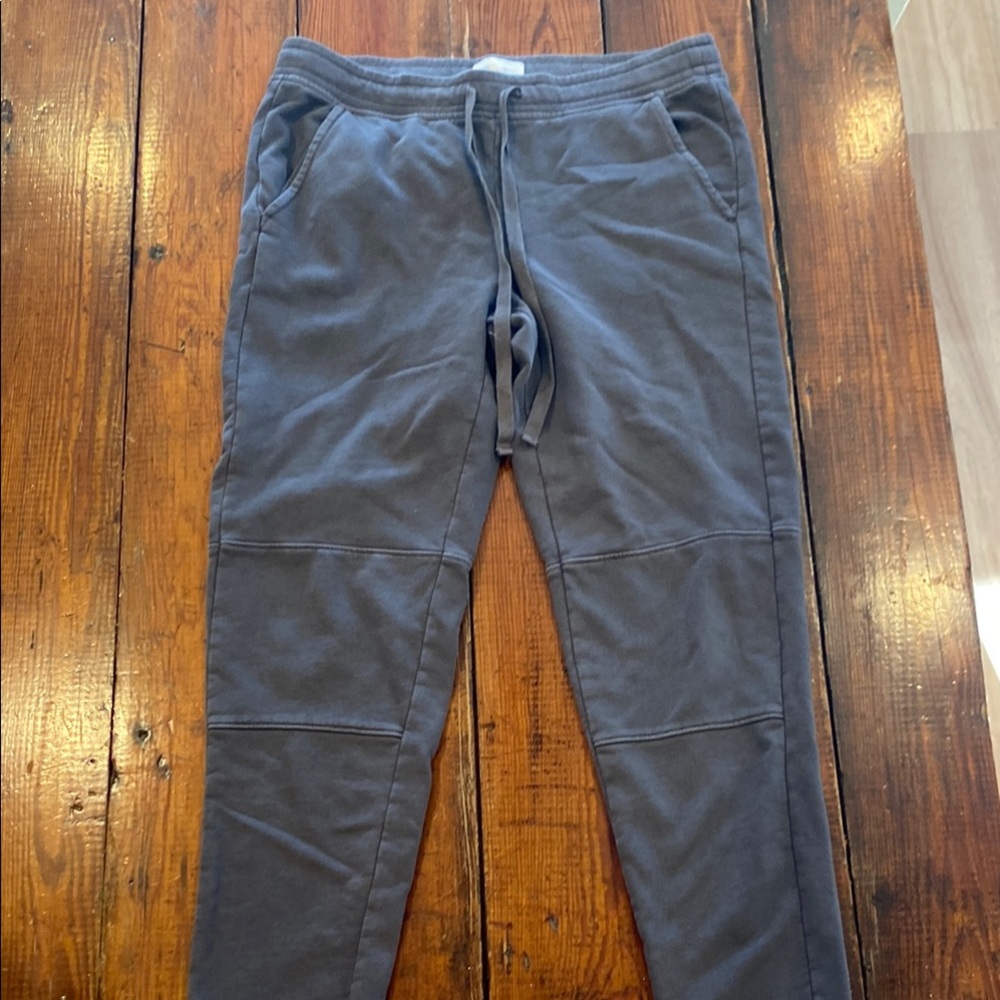 Lou & Grey charcoal gray straight leg sweatpants